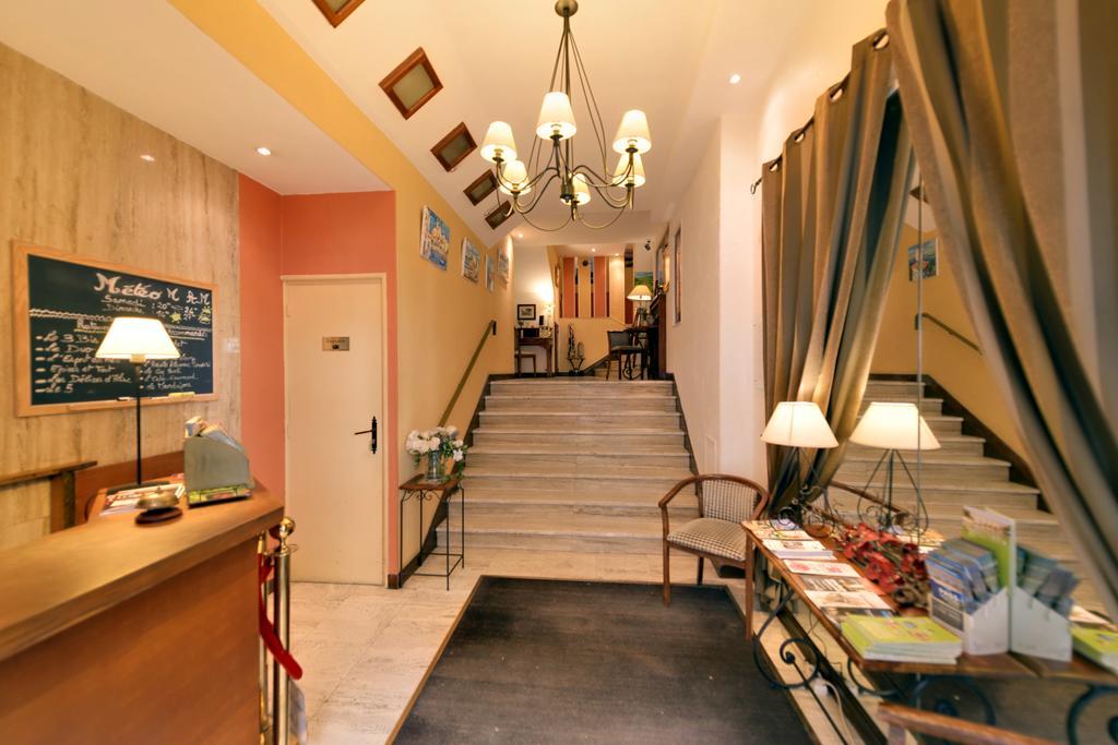 Logis Hotel Orly Alès Exteriér fotografie