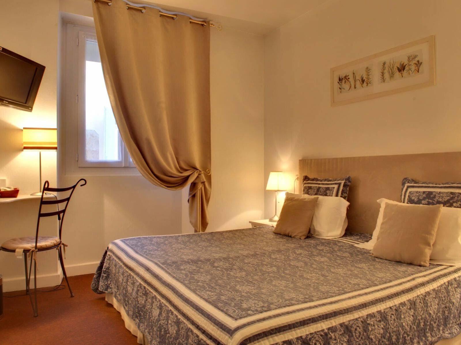 Logis Hotel Orly Alès Exteriér fotografie
